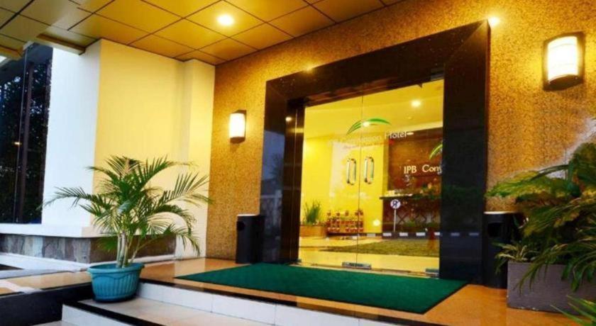 فندق ومركز مؤتمرات آي بي بي بوكور المظهر الخارجي الصورة